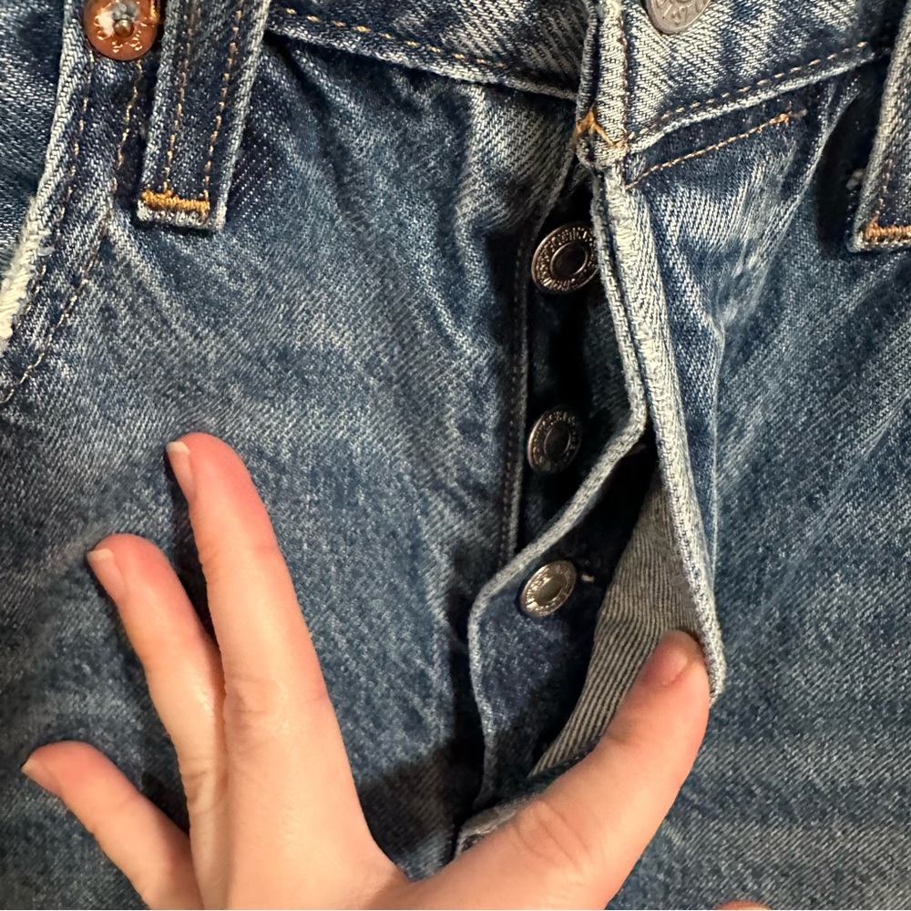 Levi's Selvedge High Rise Button Front Distressed Jean - Picture 3 of 9